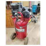 30 gallon stand up air compressor does work