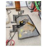 Metal bracket