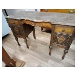 desk/vanity 31x45x18