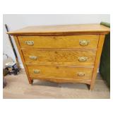 Dresser 34x42x19.5