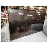 54 inch Samsung TV no stands has remote