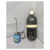 Oil dispenser and pressure tank no ship