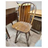 Swivel chair wood