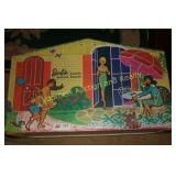 Barbie Family Deluxe House fold