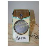 Vintage "Beach Boy" AM/FM radio, nNI