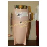 Dazey pink rocket ice crusher w/mount