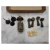 Brass bell,claw foot legs,oilers