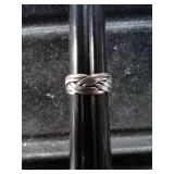 SZ.8 STERLING SILVER RING 6.9GRAMS