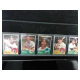BASEBALL CARDS