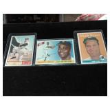 BASEBALL CARDS