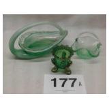 3 PC GREEN ART GLASS