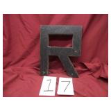 OLD STORE FRONT LETTTER WOODEN LETTER R