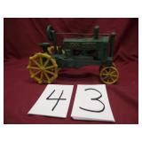 CAST IRON JOHN DEERE TRACTOR