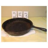 CAST IRON SKILLET
