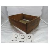 OLD WOOD ADVERTISING CRATES