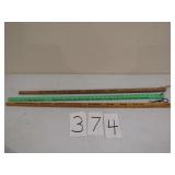 LOT OF ADVERTISING YARD STICKS