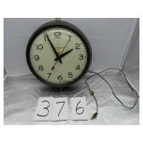 ELECTRIC CLOCK