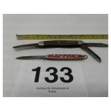 2 POCKET KNIVES - 1 CAMILLUS, 1 SPORTS KNIFE