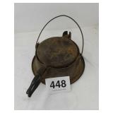 ANTIQUE CAST IRON WAFFLE MAKER