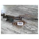 CLAY PIGEON LAUNCHER