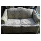 BROYHILL LOVE SEAT