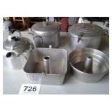BUNDT PANS, TEA POT, POTS