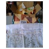 QUILT BLOCKS, QUILT TOP AND PIECES