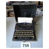 REMINGTON PORTABLE TYPEWRITER