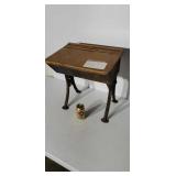 First Grade School Desk  org school in Teutopolis