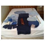 GARMENT HANGER:BATH TOWELS:RUGS