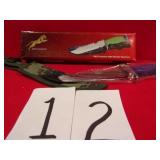 NEW KNIFE WITH SHEATH IN BOX