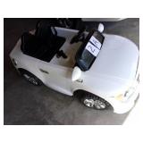 CHILDS ELECTRIC CAR PACIFIC W/CHARGER