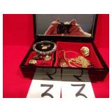JEWELRY BOX W/COSTUME JEWELRY