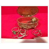 RING BOX W/COSTUME JEWELRY