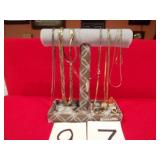 6 NECKLACES, 4 RINGS, COSTUME JEWELRY