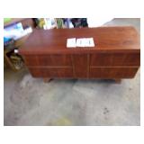 OLD CAVALIER CEDAR CHEST W/KEY, CLEAN