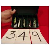 SMALL TACKLE BOX W/LURES