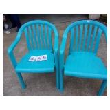2 LAWN CHAIRS
