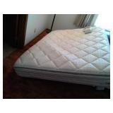 QUEEN SZ. SLEEP NUMBER MATTRESS