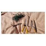 HATCHET:PRY BAR:HAND TOOLS