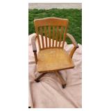 VTG. RAIL ROAD DEPOT CHAIR