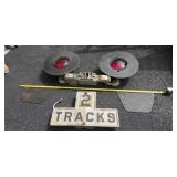 RAIL ROAD LIGHT:SIGN-been welded