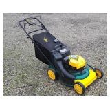 Yard-Man  6.5 hp push mower runs.