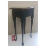 Accent Table