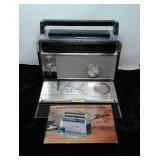 PORTABLE ZENITH TRANSISTOR RADIO