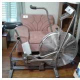 SCHWINN AIRDYNE EXERCISE BIKE