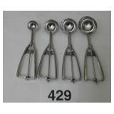 4 SIZES OF ICE CREAM / MELON SCOOPS