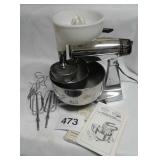 SUNBEAM MIXMASTER - WORKS - COMES W ATTACHMENTS &