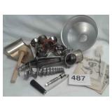 LIKE NEW SQUEEZO STRAINER