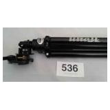 TILTALL CANON TRIPOD w CASE